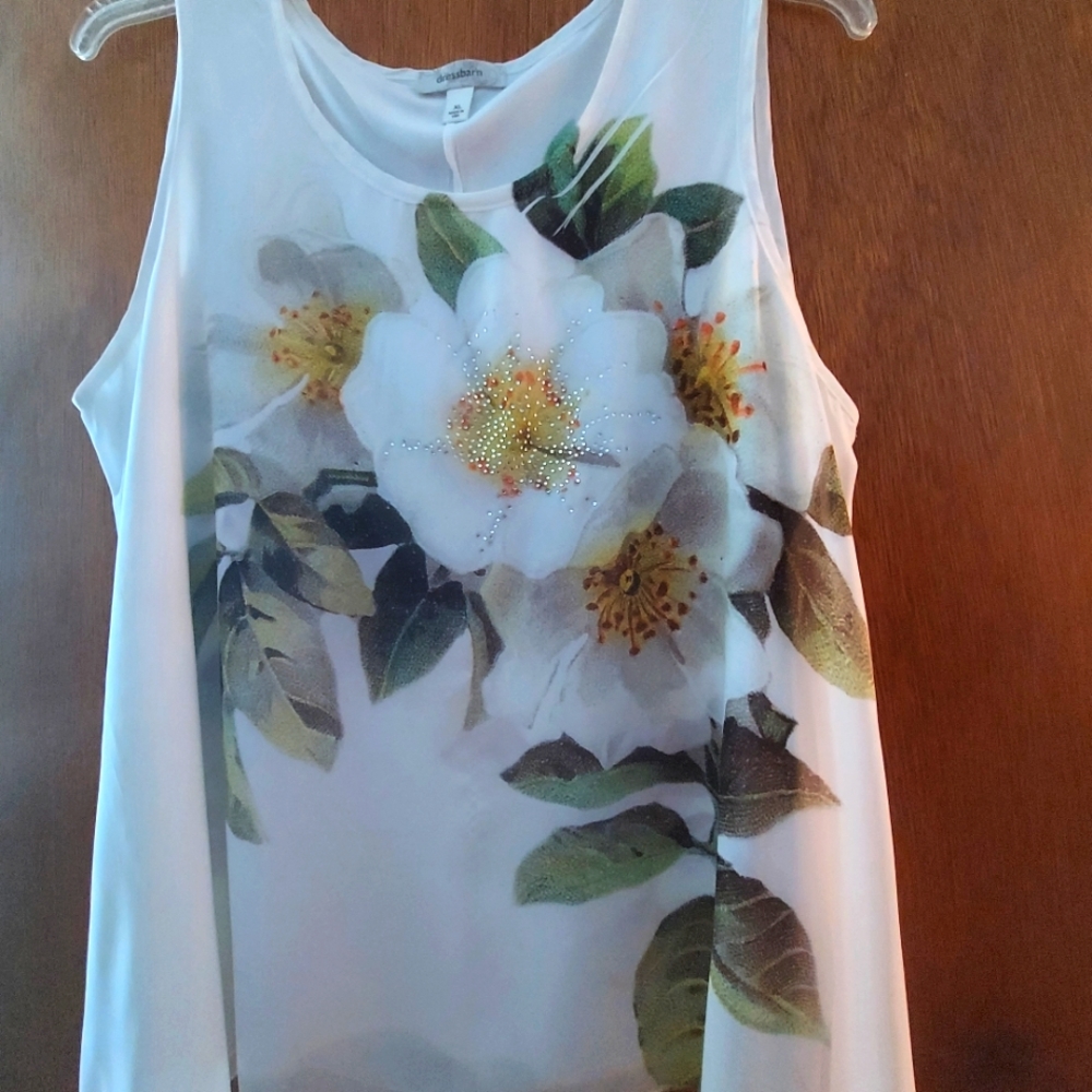 White/Floral lined blouse